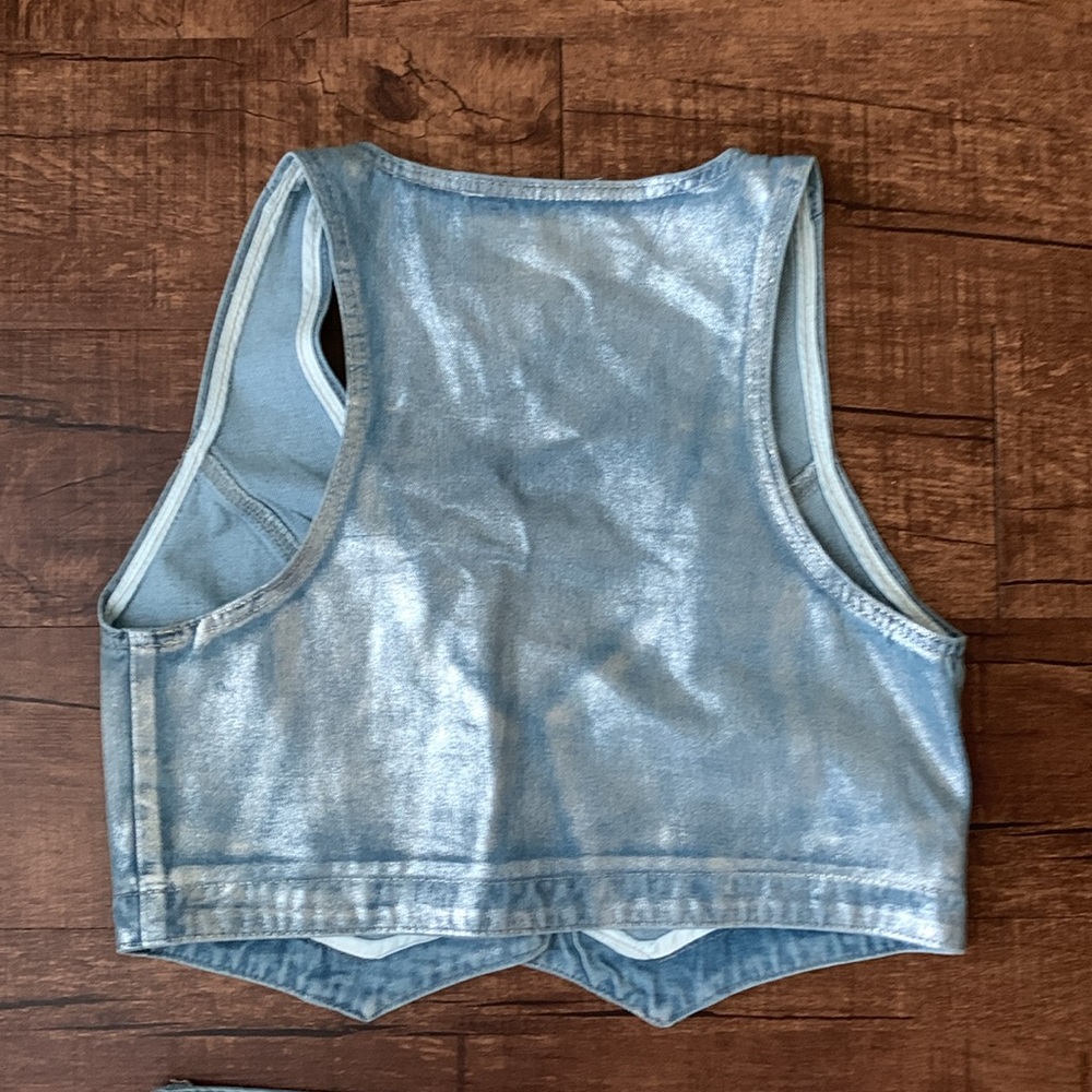 FN 'Freja Foil Ripped Baggy Jeans and matching vest' - Picture 5 of 12